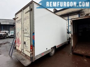 Renault - замена панелей фургона